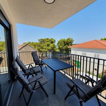 Apartmani Nerium Loviste Luaran gambar