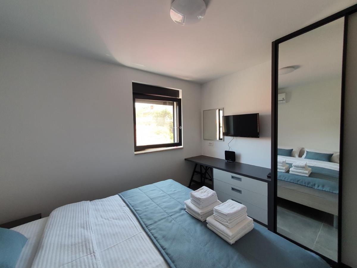 Apartmani Nerium Loviste Luaran gambar
