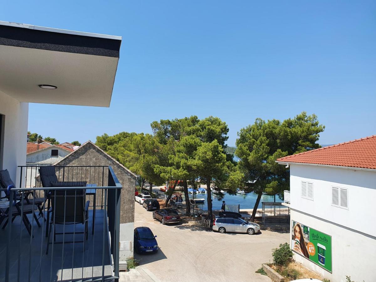 Apartmani Nerium Loviste Luaran gambar