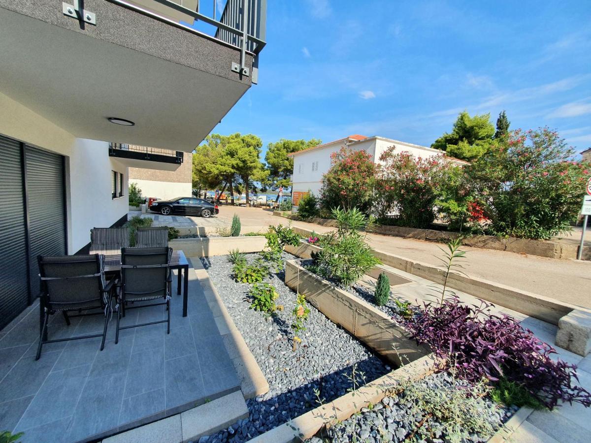 Apartmani Nerium Loviste Luaran gambar