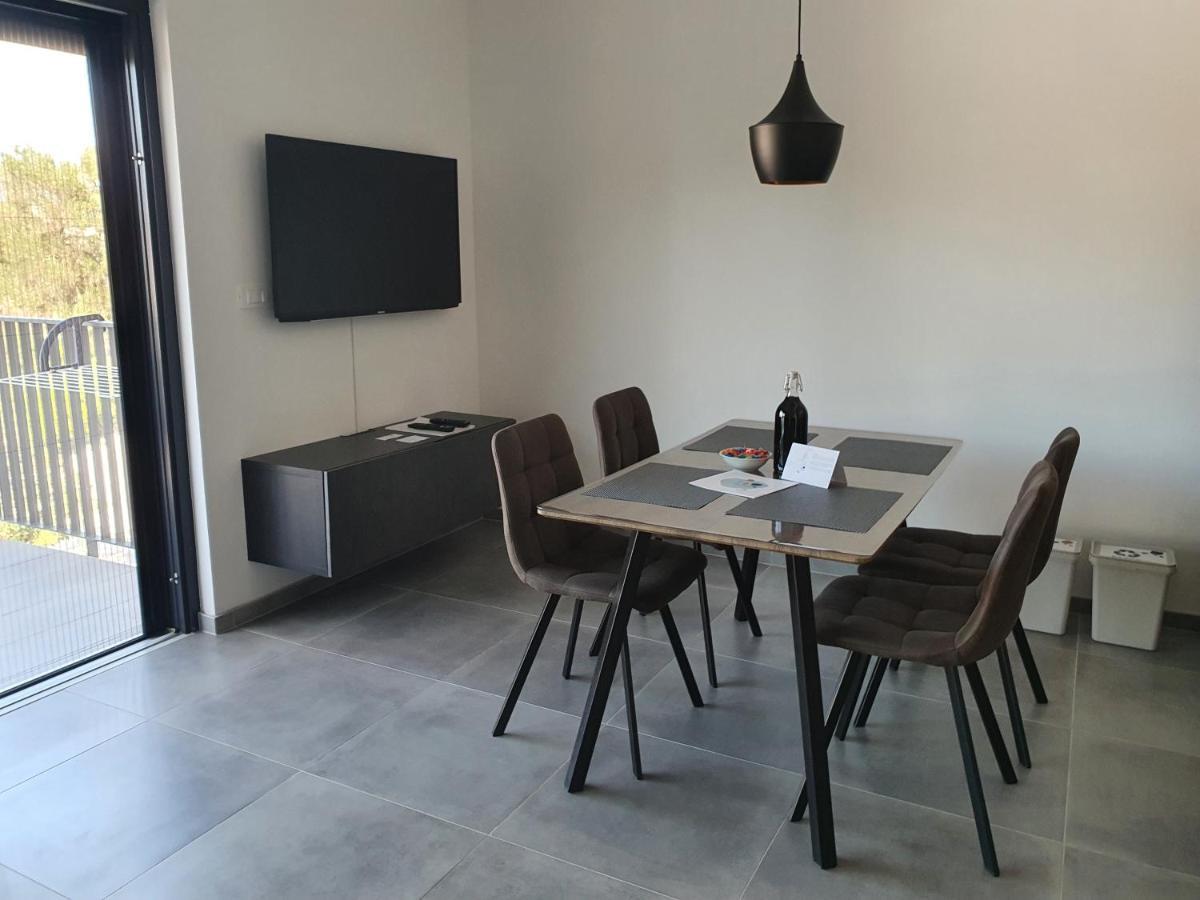 Apartmani Nerium Loviste Luaran gambar