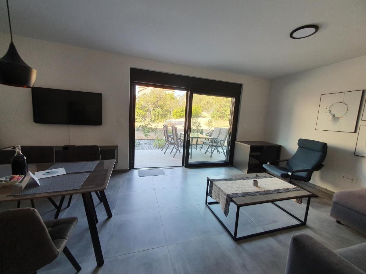 Apartmani Nerium Loviste Luaran gambar