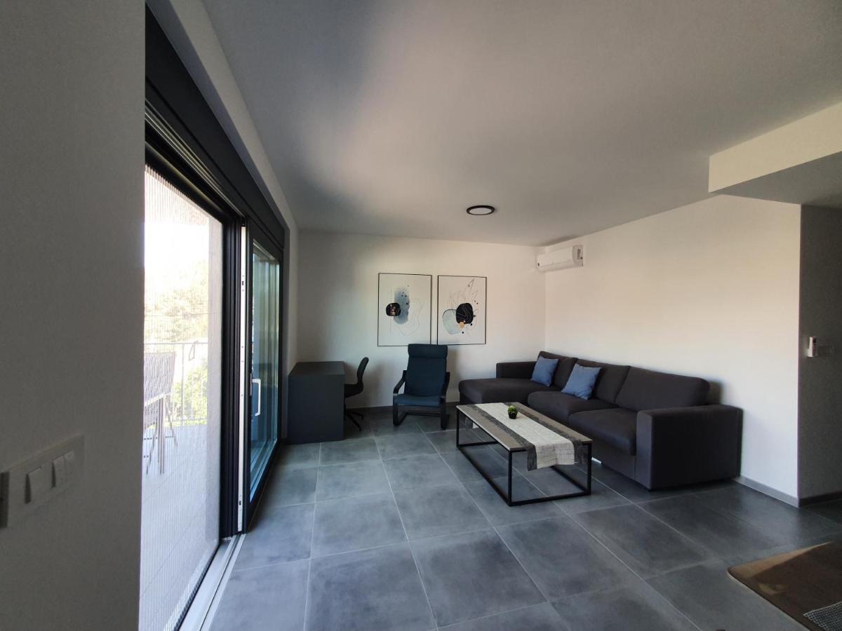 Apartmani Nerium Loviste Luaran gambar
