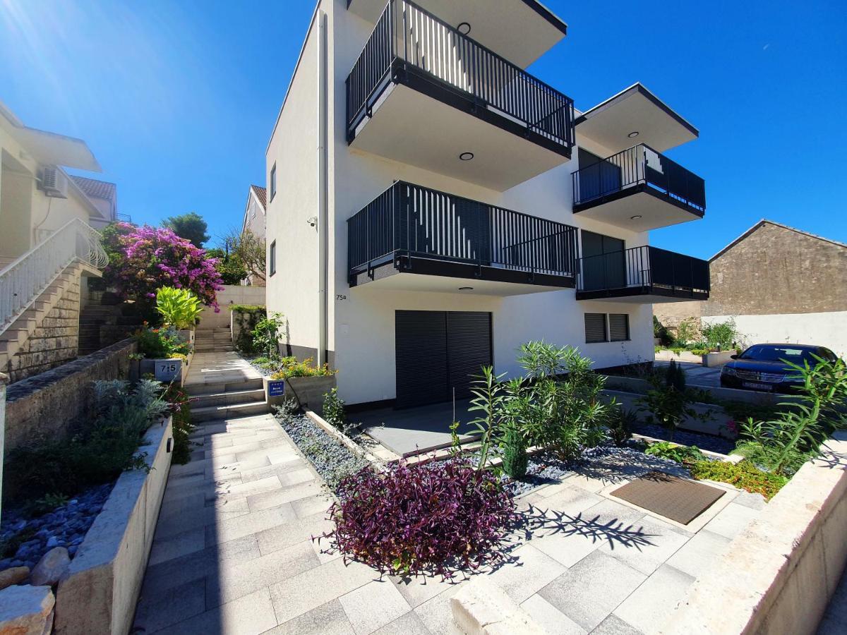 Apartmani Nerium Loviste Luaran gambar