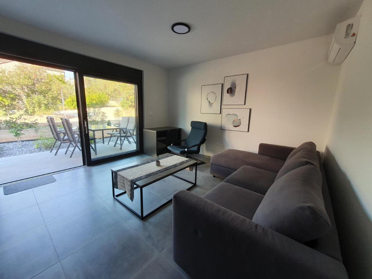 Apartmani Nerium Loviste Luaran gambar