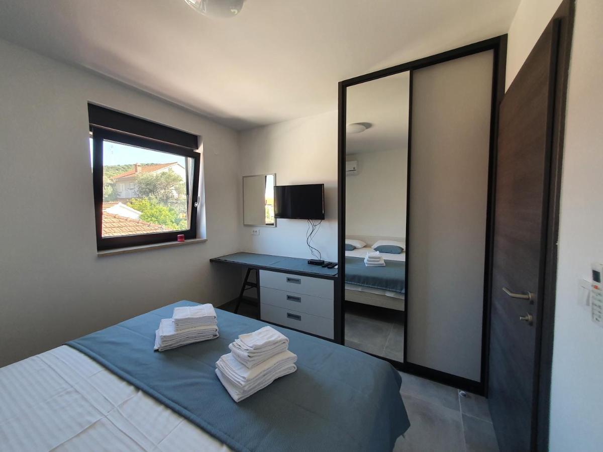 Apartmani Nerium Loviste Luaran gambar